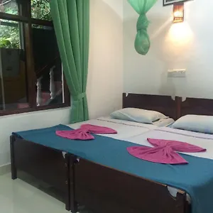 Woods Guest Privatunterkunft Kandy